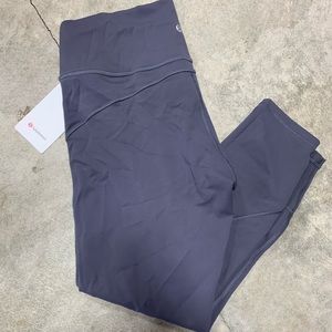 Lululemon *BRAND NEW*  SIZE   14